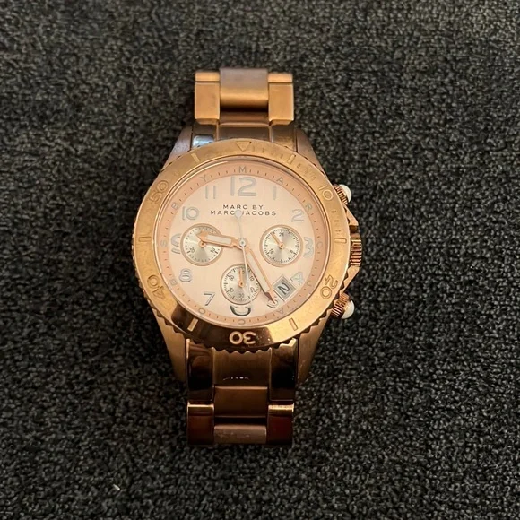 Marc By Marc Jacobs | Accessories | Marc By Marc Jacobs Rose  display picture 3